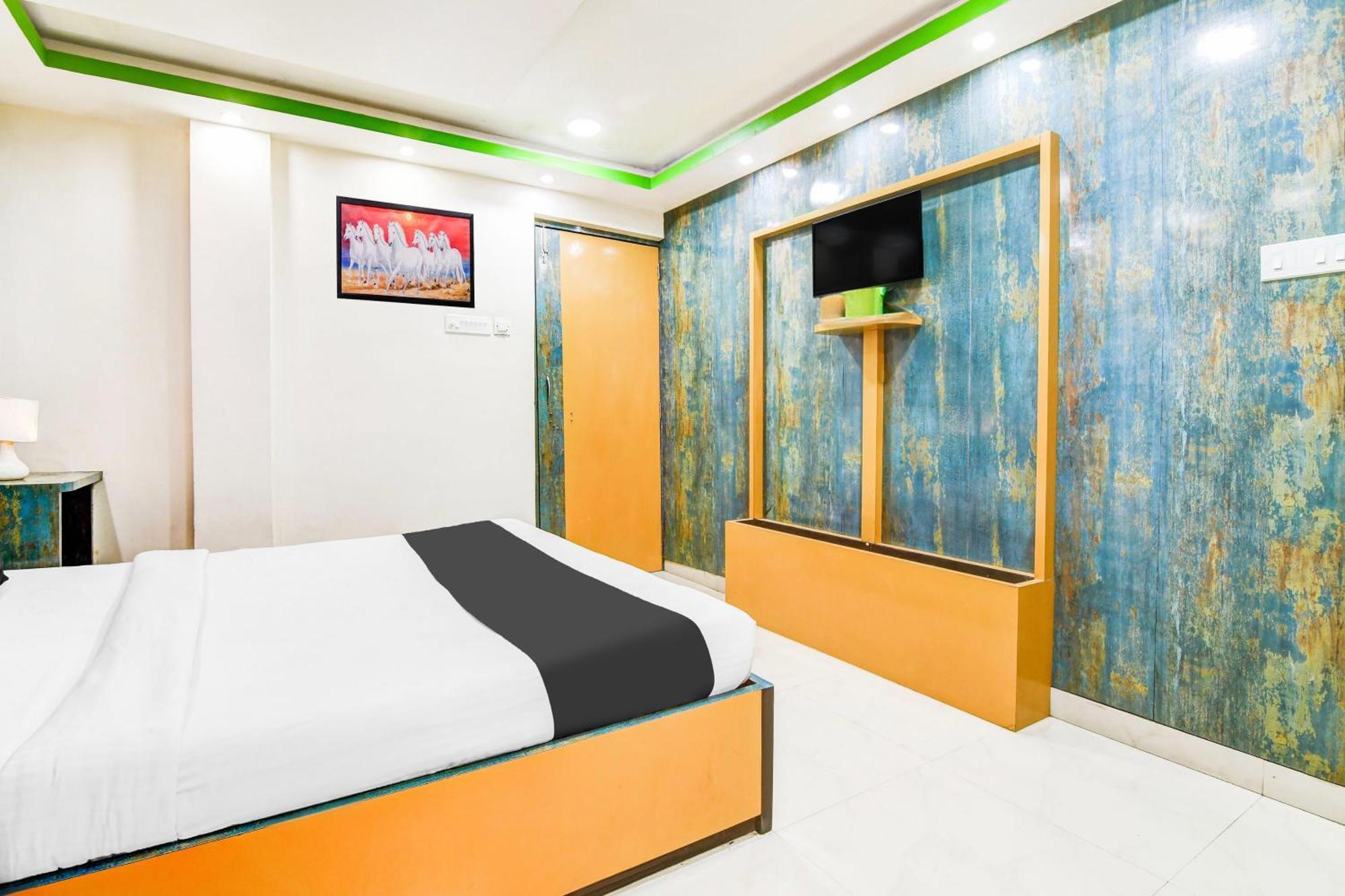 Super Hotel O Tagore Park Ruby Road Kalküta Dış mekan fotoğraf