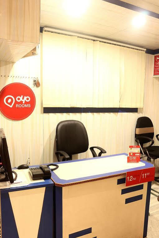 Super Hotel O Tagore Park Ruby Road Kalküta Dış mekan fotoğraf