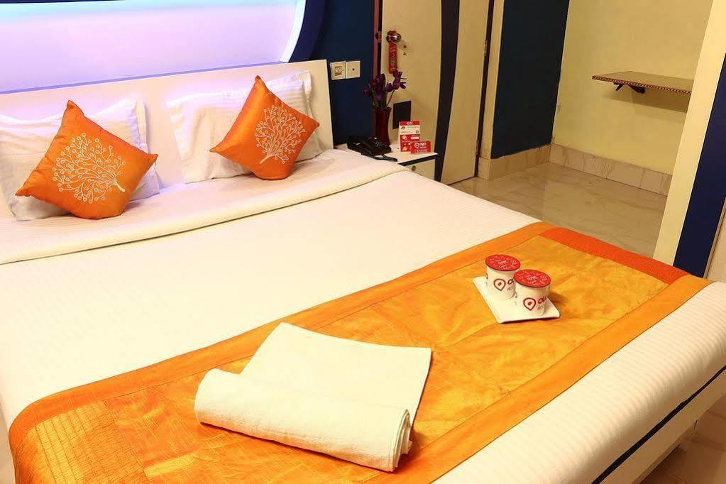 Super Hotel O Tagore Park Ruby Road Kalküta Dış mekan fotoğraf