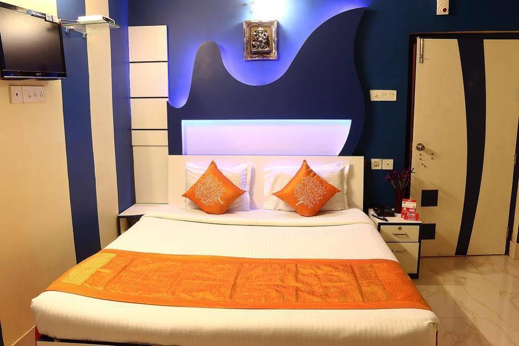 Super Hotel O Tagore Park Ruby Road Kalküta Dış mekan fotoğraf