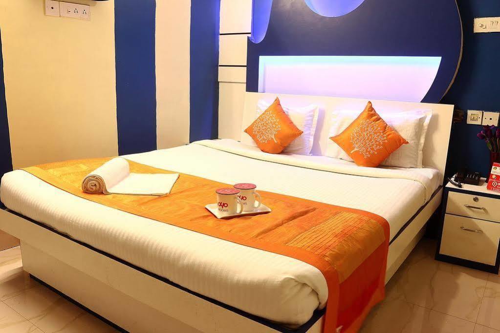 Super Hotel O Tagore Park Ruby Road Kalküta Dış mekan fotoğraf